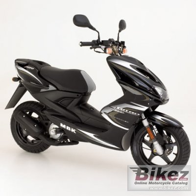2007 MBK Nitro Naked photo